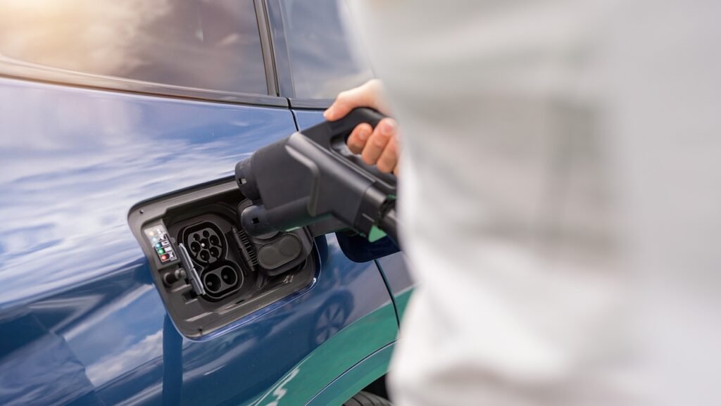 combined charging system for electric vehicles